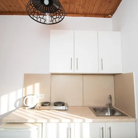 Sandy Beach - Sea View Semesterbostad *