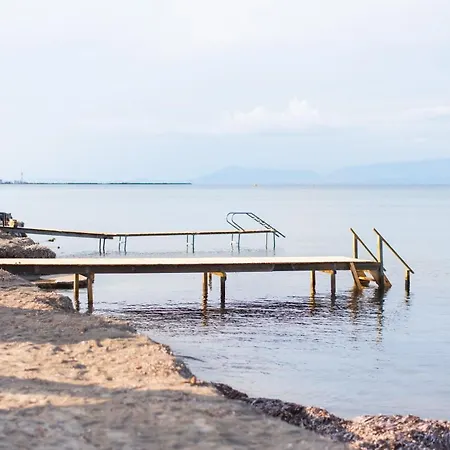 Sandy Beach - Sea View Semesterbostad