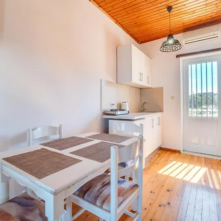 Sandy Beach - Sea View Holiday home